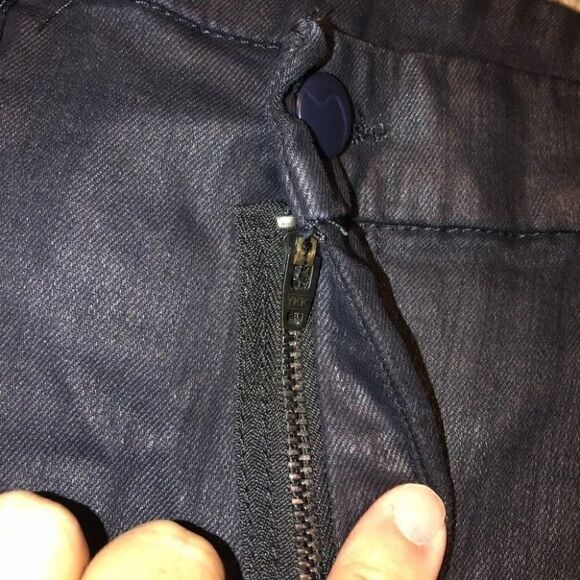 Joe's Jeans Twisted Seam Dark Denim Mini Skirt 27 - Picture 7 of 9